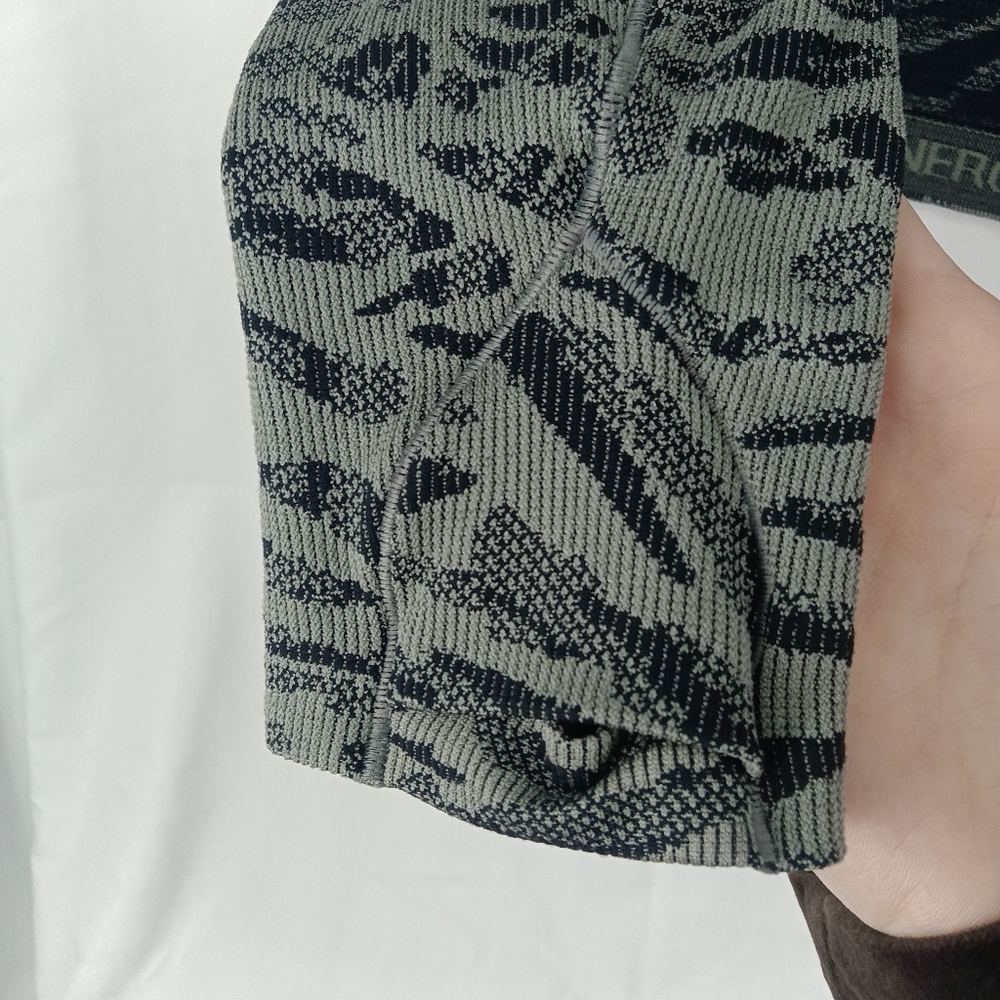 Lululemon Swiftly Tech 2.0 Long Sleeve Race Length Primal Clash Black Gray 16 - Picture 10 of 15